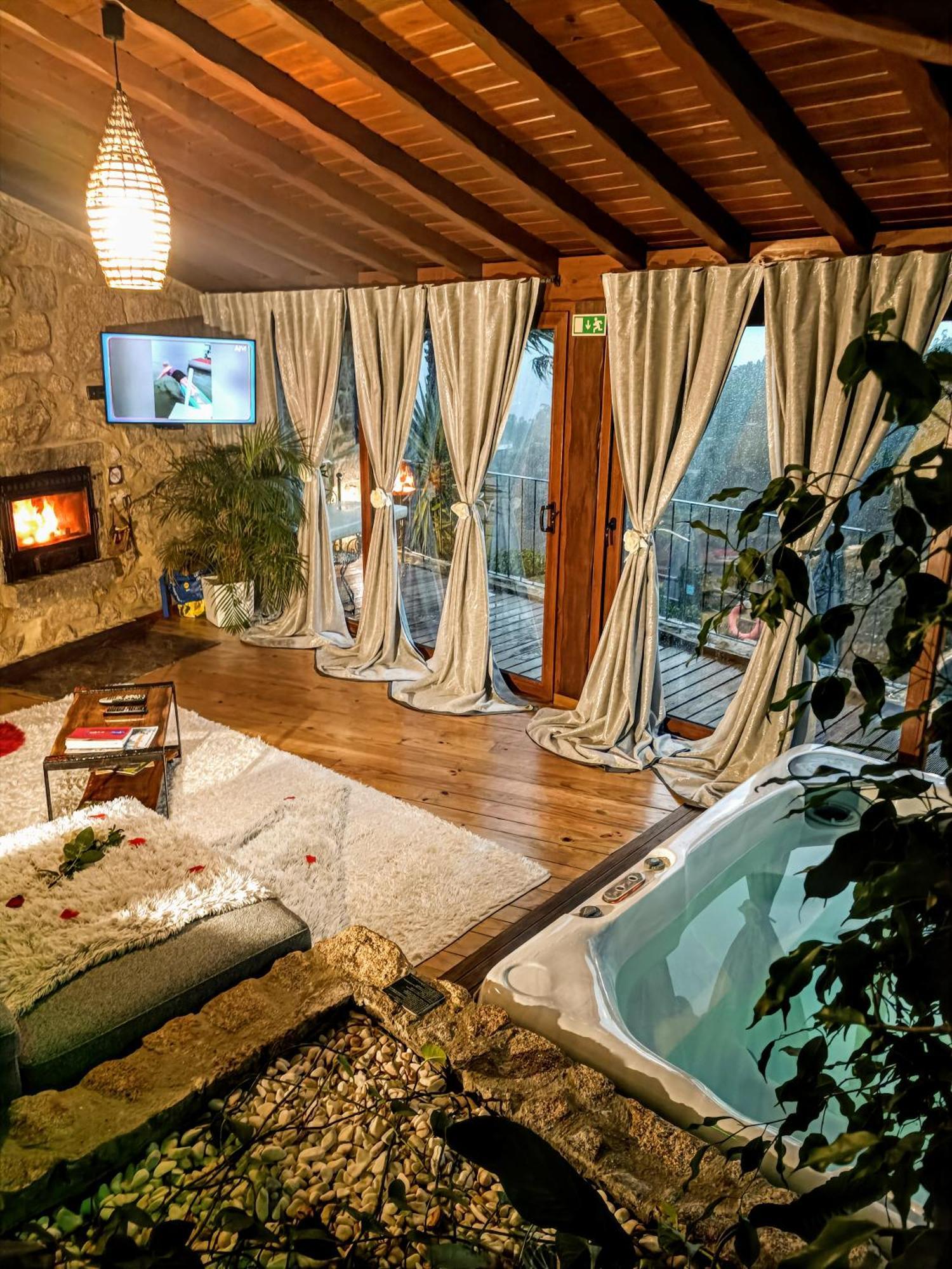 Casa Favo De Mel - Jacuzzi Privado & Lareira - Piscina Hotel Arcos de Valdevez Exterior photo